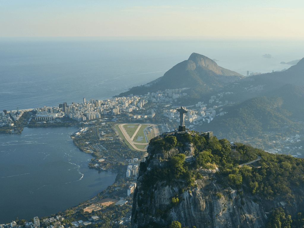Expanding Horizons: Why Pack and Ship in Brazil’s E-commerce Market? 
